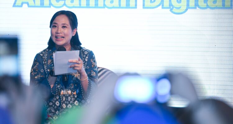 Lindungi Keluarga, Indri Angga Prabowo: Ibu Cerdas Digital Jadi Kunci