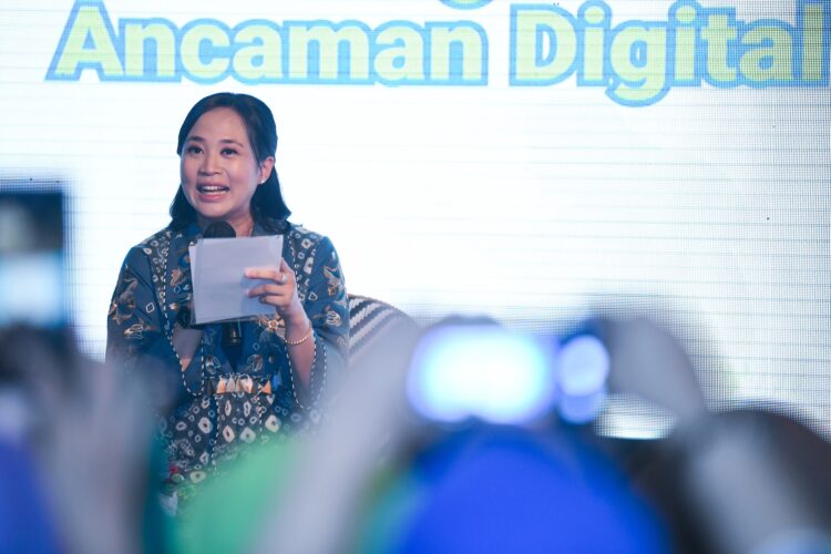 Lindungi Keluarga, Indri Angga Prabowo: Ibu Cerdas Digital Jadi Kunci