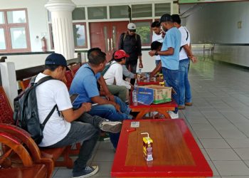 Peduli Sesama, Kwatak Galang Dana Untuk Keluarga Sahril Helmi