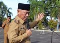 Usai Dilantik,  Sarbin Sehe Langsung Pimpin Apel Perdana di Puncak Gosale
