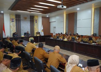 Muhammad Sinen Pimpin Rapat Koordinasi Bersama Para Camat Dan Lurah