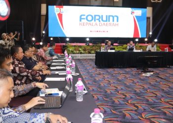 Bersama Sepuluh Kepala Daerah, Sherly Diskusikan Arah Pembangunan Maluku Utara 