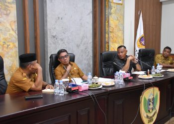 Bapeda Gelar Rapat Evaluasi Perdana Penerimaan PAD Tahun Anggaran 2025