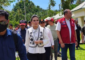 Tindaklanjuti Program Presiden, Sekjen Kemensos dan Gubernur Sherly Tinjau Tiga Titik SR Malut