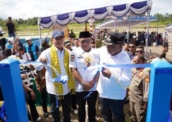 Sekprov Dampingi Wamentrans Resmikan Bendungan Beringin Agung Toliwang