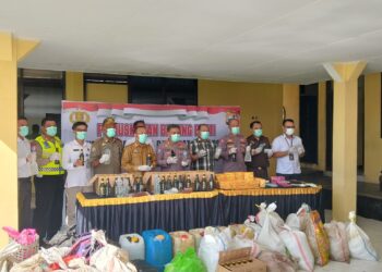 Polresta Tidore Musnahkan Ribuan Barang Bukti Jenis Miras, Narkoba dan Obat Terlarang